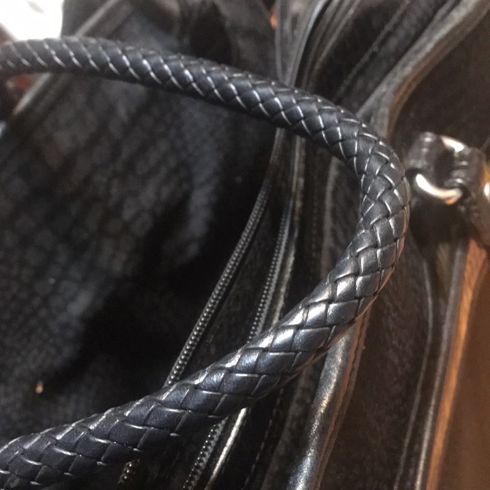 Brighton Luggage/Travel Bag - Picture 10 of 12